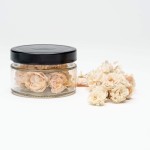 LIOFLOR Edible Mini White Roses, 2g
