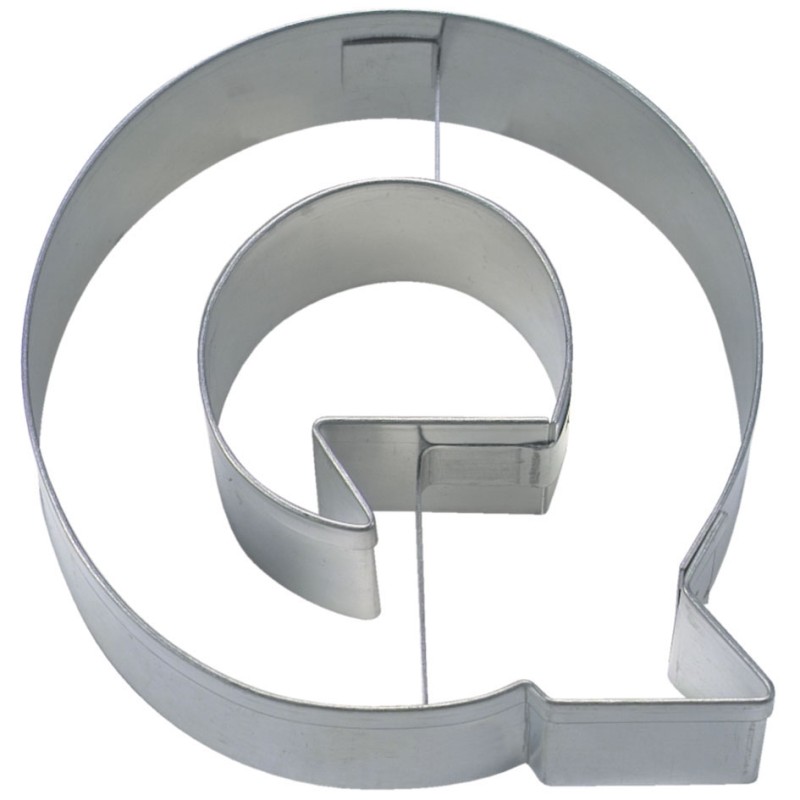 Städter Q Letter Cookie Cutter, 6.5cm