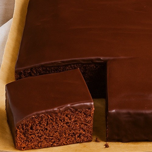 Saftiger Schokoladen-Blechkuchen